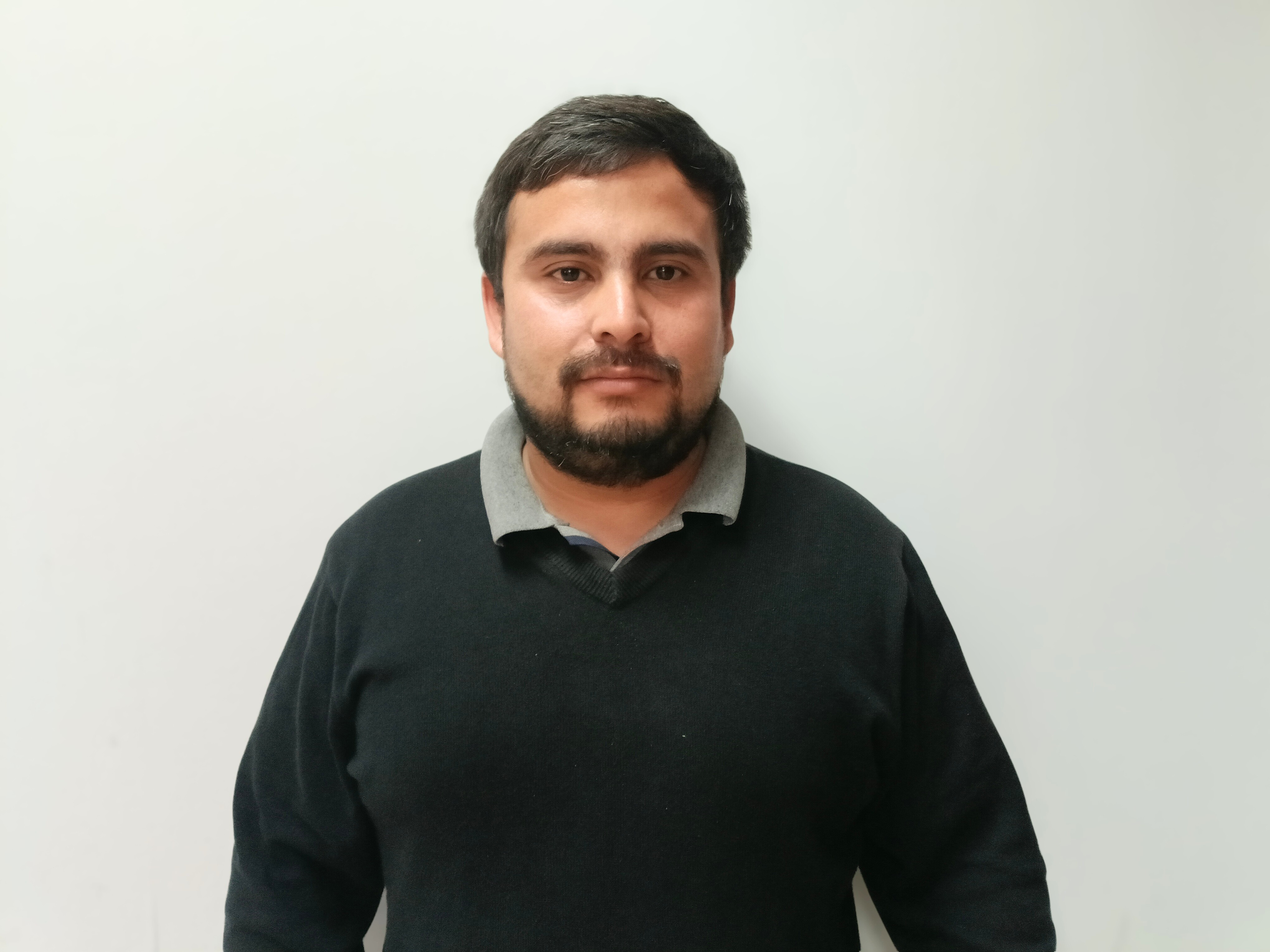 Sr. Valenzuela Herrera, Hernán